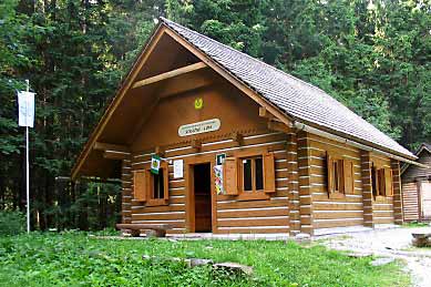 Saisonales Informationszentrum KRNAP U lomu * Riesengebirge (Krkonose)
