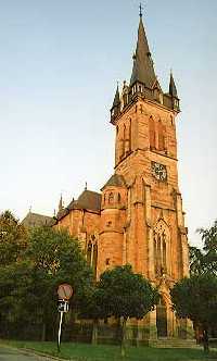 Bild vergrssern: Dekanatskirche des Hl. Laurentius * Riesengebirge (Krkonose)