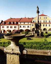 Town square Rychorske namesti acl * Krkonose Mountains (Giant Mts)