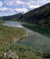 enlarge picture: Wielki Staw (Big pond) * Krkonose Mountains (Giant Mts)